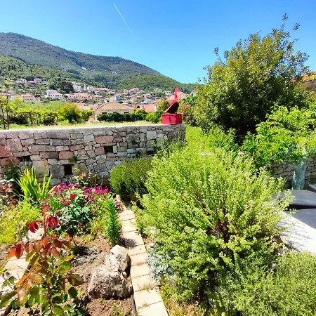 Apartmán Varko House