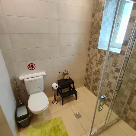 Varko House Апартаменты