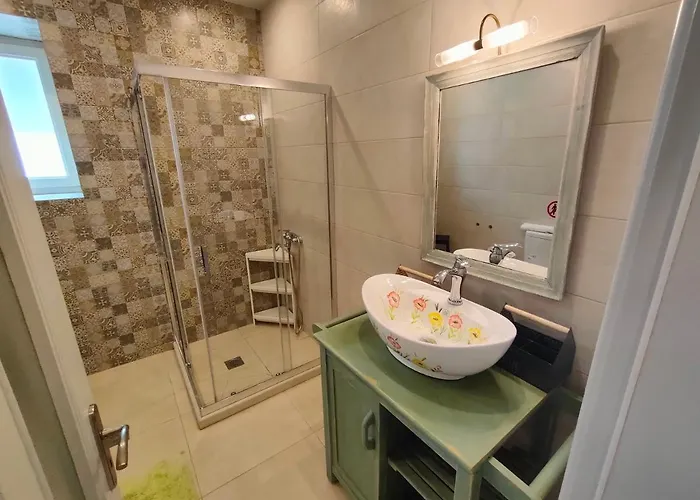 Appartement Varko House *